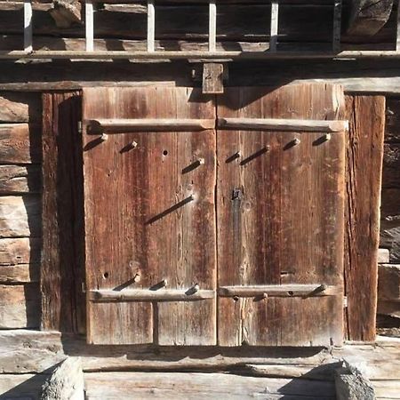 La Cabane De L'Homme Tranquille Le Tretien Luaran gambar