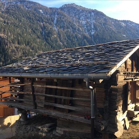La Cabane De L'Homme Tranquille Le Tretien Luaran gambar