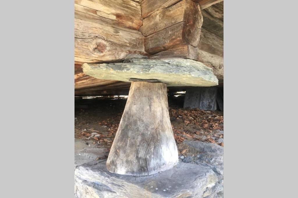 La Cabane De L'Homme Tranquille Le Tretien Luaran gambar